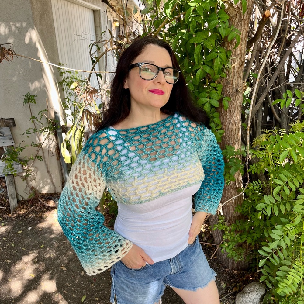 🩵 Crocheted Shrug🩵